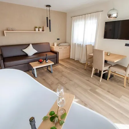 Aparthotel Haus Gregori