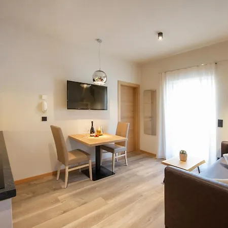 Haus Gregori Aparthotel