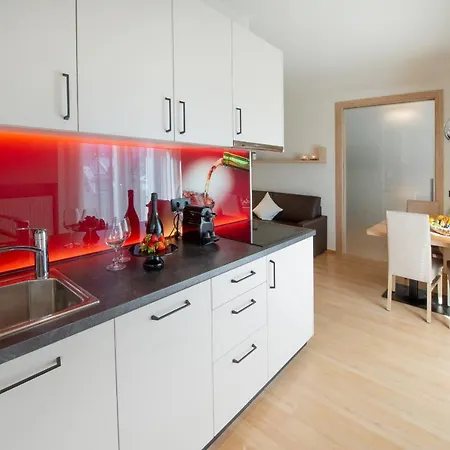 Haus Gregori Aparthotel 4*